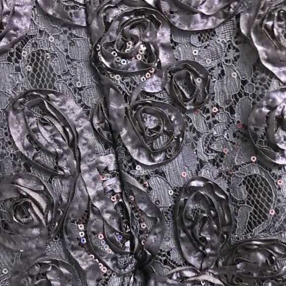 Marina (New with Tags) Elegant Navy Dress Size 6 - Picture 3 of 3